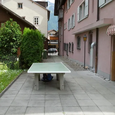 Roessli Appartement *